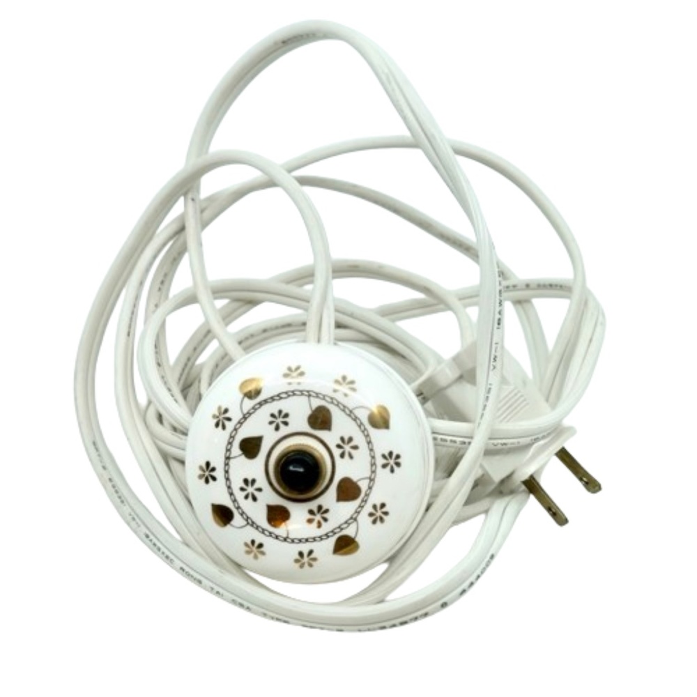 Vintage Lazy Bones Remote Control Button Switch White w/Gold Leaves & Flowers